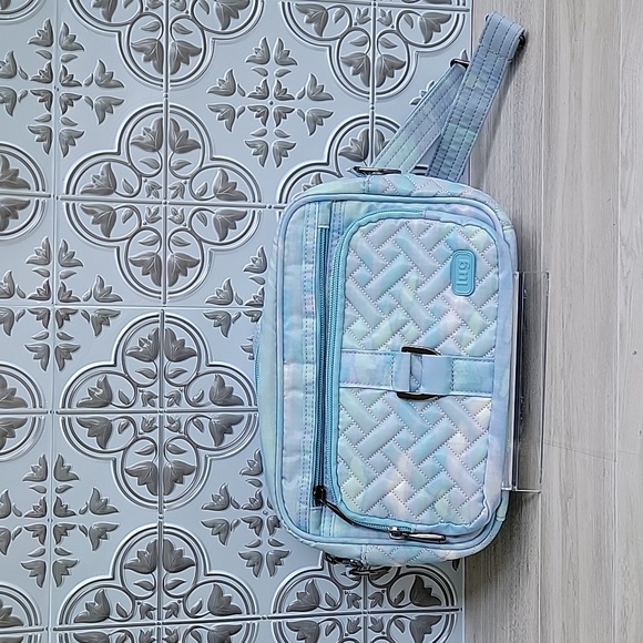 Lug Womens Carousel RFID Technology Convertible Crossbody Bag Mystic Seaglass - Picture 4 of 17